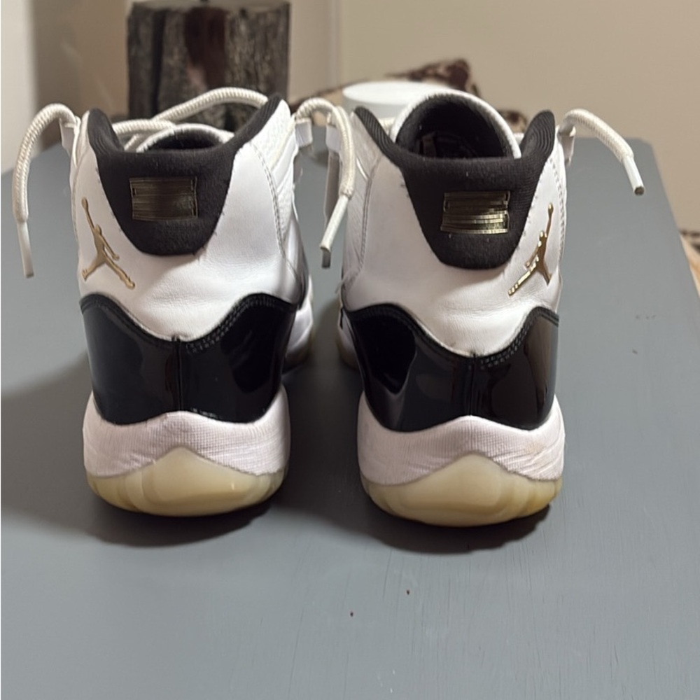 Jordan 11